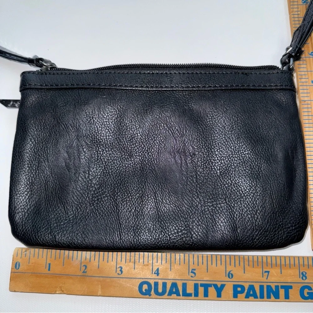 Simply Vera Black‎ Wristlet with Embellished Accent